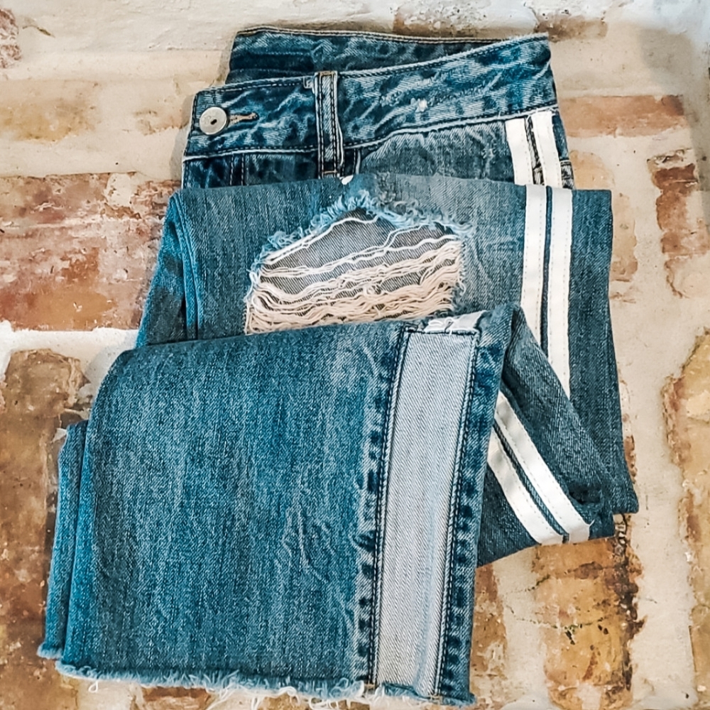 Larn Beey Painted On High Rise Distressed Ankle Boyfriend Jeans